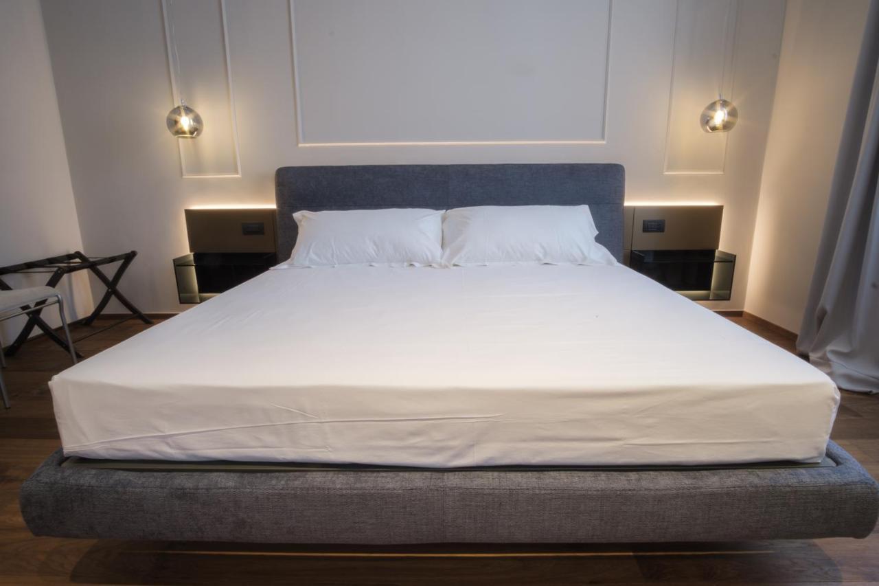 Palazzo Danisi Rooms&Suites Bari Dış mekan fotoğraf